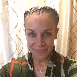 Meet your Posher, Kara